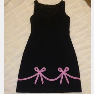 Litlle black dress with bows